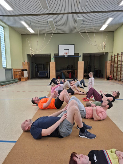 Eltern-Kind-Turnen - Fit mit Kids